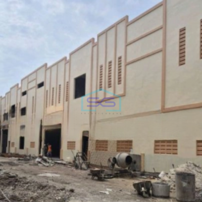 Dijual Gudang Luas Tanah 233 m²  Lokasi Bebas Banjir di Kapuk Kamal Jakarta Barat