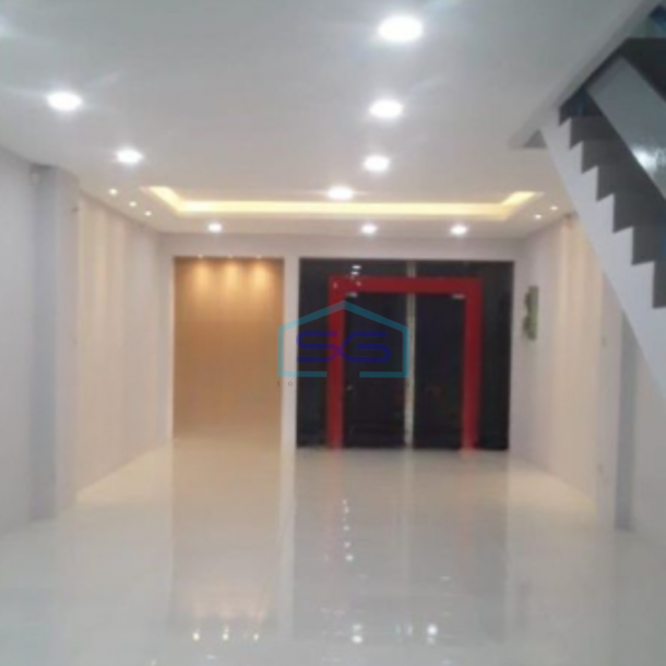 Dijual Ruko Luas Bangunan 250 m²  di Kebon Jeruk Jakarta Barat-3