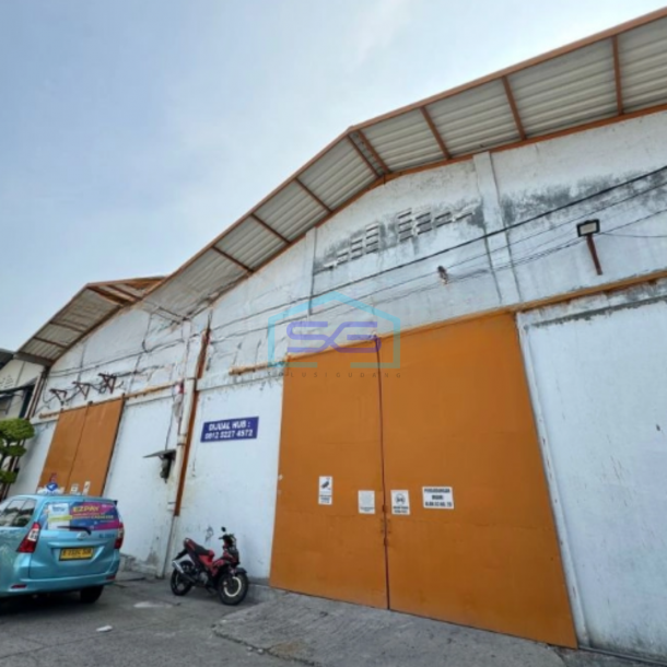 Dijual Gudang Luas Bangunan  986 m² Lokasi Bebas Banjir di Kapuk Kamal Jakarta Barat-3