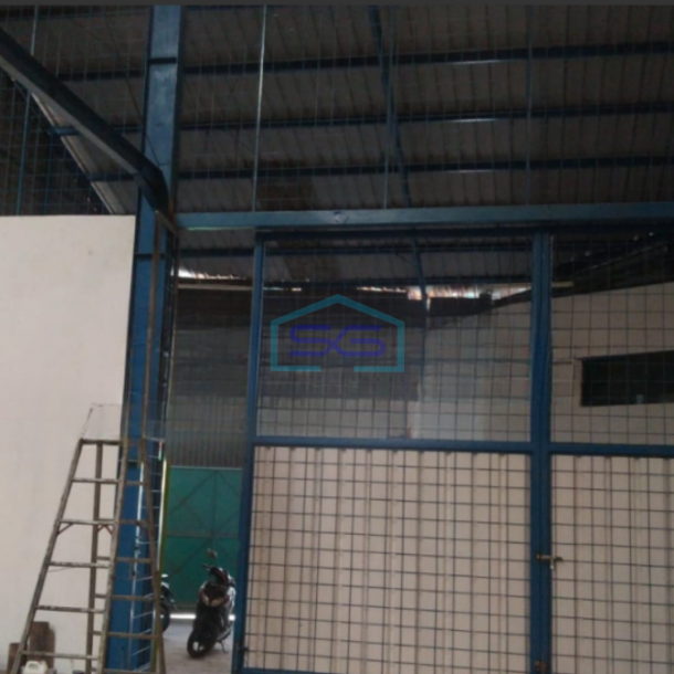 Dijual Gudang Ada Kantor Luas Bangunan 1800 m² di Bandung-3