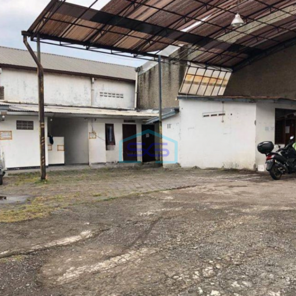 Disewakan Gudang Akses Kontainer Di Jl Sadang Rahayu Bandung Luas Tanah 1000 m²-1