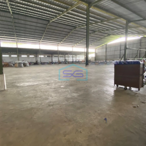 Dijual Pabrik Luas Bangunan  10000 m² Lokasi Strategis di Majalaya Bandung-1