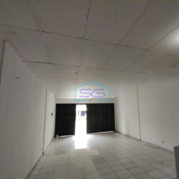 Disewakan Ruko 2 Lantai Luas Tanah 100 m² di Mekar Wangi Bandung-1