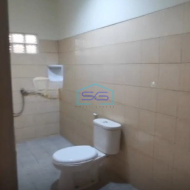 Dijual Ruko 2 Lantai Luas Bangunan 220 m²  di Bandung-2