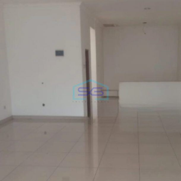 Dijual Ruko Luas Bangunan 200 m²  di Bandung-3
