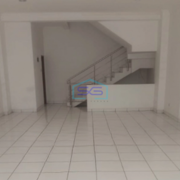 Dijual Ruko Luas Bangunan 200 m²  di Bandung-1