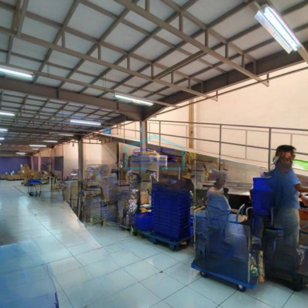 Dijual Gudang Bizpark di Kopo Bandung Luas Tanah 972 m²-2