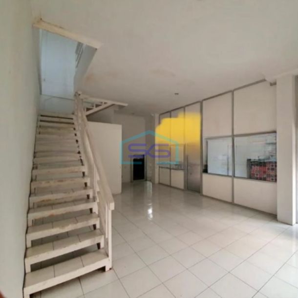 Dijual Gudang Murah Luas Tanah  620 m² Lokasi Kopo Bandung-2