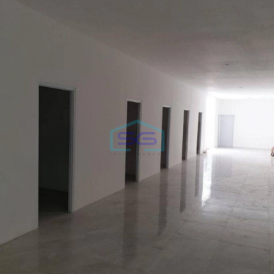 Disewakan Ruko Baru Sayap Riau Bandung Luas Bangunan 508 m²