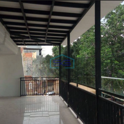 Dijual Ruang Usaha di Burangrang Bandung