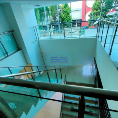 Disewakan Ruang Usaha di Sayap Dago Bandung Luas Bangunan 508 m²