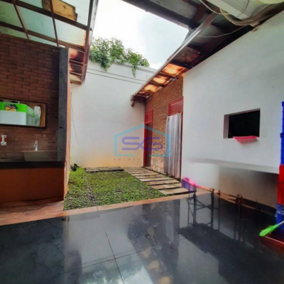 Disewakan Ruang Usaha di Riau Bandung Luas Bangunan 350 m²