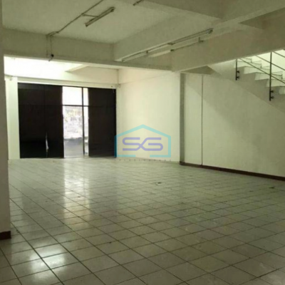 Dijual Ruang Usaha di Gatot Subroto Bandung Luas Tanah 360 m²