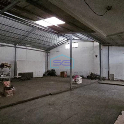 Disewakan Ruang Usaha Luas Strategis Di Mainroad Cibabat Kota Cimahi LT 874m2