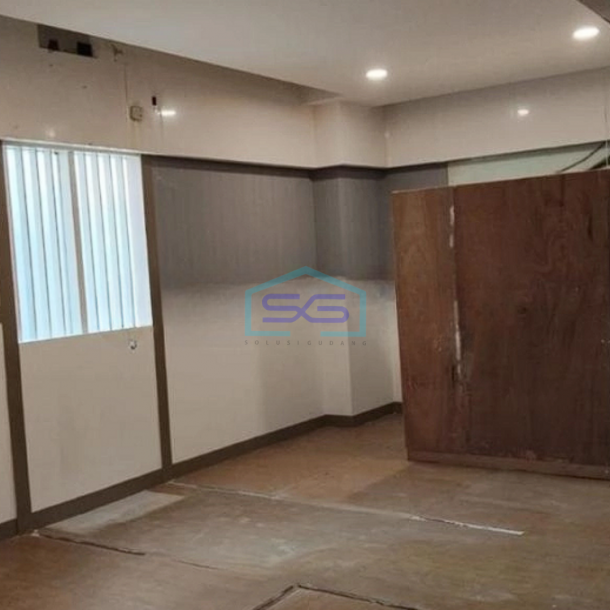 Disewakan Ruang Usaha Strategis Di Sayap Riau Bandung Kota LT 549m2-1