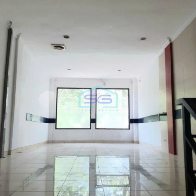 Disewakan Ruko Strategis 3 Lantai, di Sayap Riau Bandung Tengah Kota LB 120m2