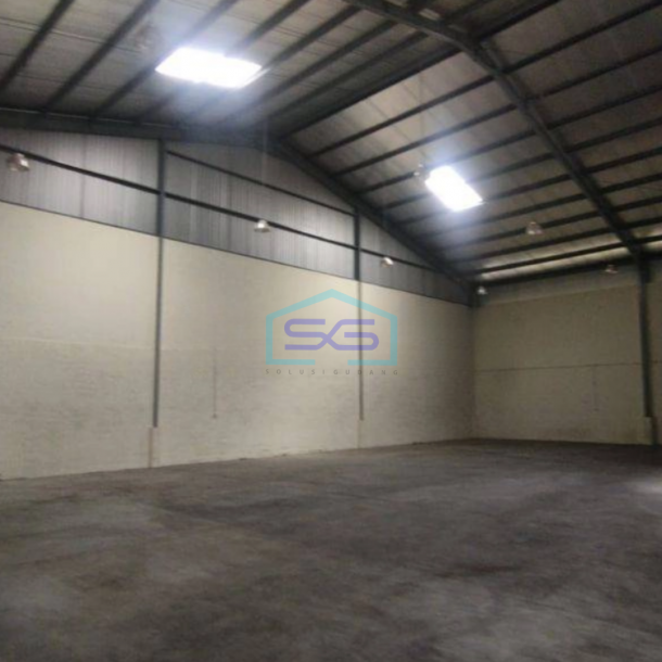 Disewakan Gudang Bersih Strategis di Terusan Kopo Katapang Bandung Luas 255m2-1