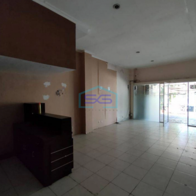 Disewakan Ruko Murah 3 Lantai Strategis di Antapani Mainroad Bandung Kota LB 300m2