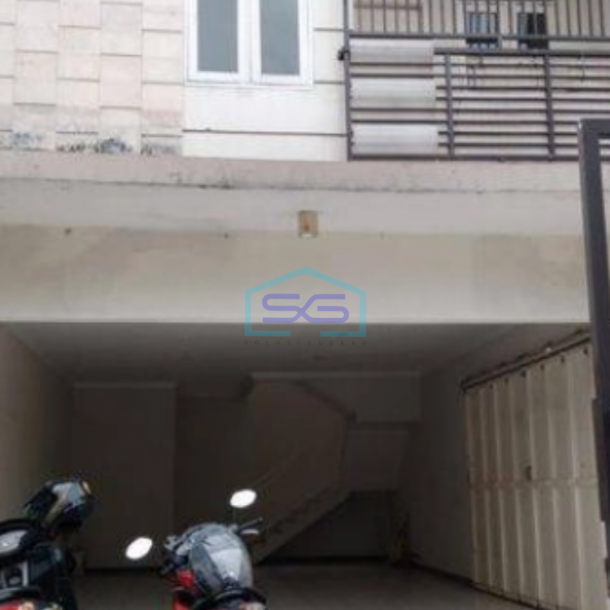 Disewakan Ruko Bagus Strategis di Sayap Kopo Bandung Kota LB 170m2-1