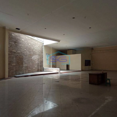 Disewakan Ruang Usaha Strategis di Jalan Raya Kopo Bandung LT 539m2