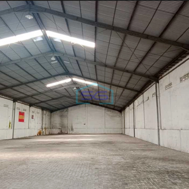 Dijual Gudang Bebas Banjir di Kakap Raya Kuningan Semarang Utara, Semarang Luas 1500m2-1