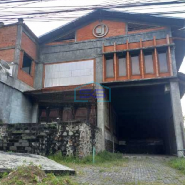 Dijual Gudang Akses Container Luas Bangunan 2912 m² di Semarang-1