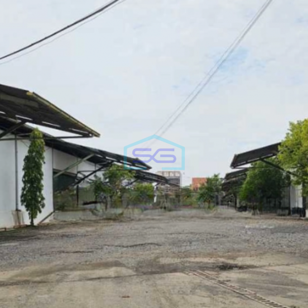 Dijual Gudang Luas Bangunan 7000 m² Lokasi Siap Huni di Semarang-1
