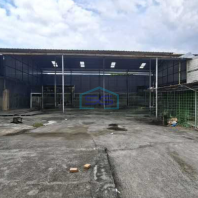 Disewakan Gudang Lokasi Bebas Banjir di Semarang Luas Tanah   980 m²