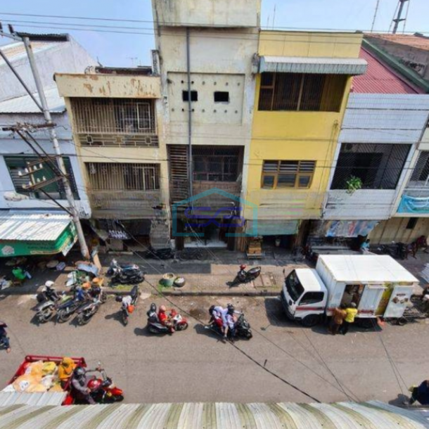 Dijual Ruko Siap Huni di Pedamaran Semarang Tengah, Semarang LB 195m2-1