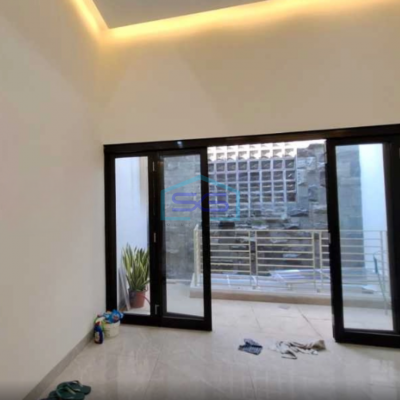 Dijual Ruko Luas Tanah  176 m² Lokasi Banyumanik Semarang