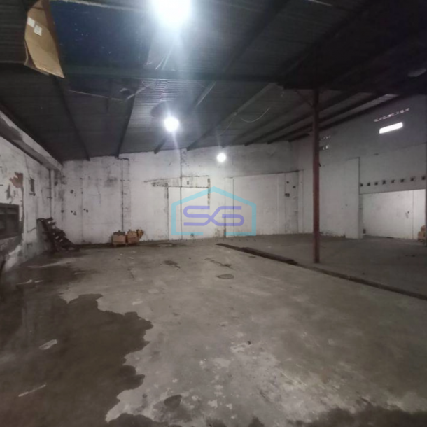 Disewakan Gudang Akses Container di Puspowarno Tengah Semarang, Semarang LT 1200m2-1