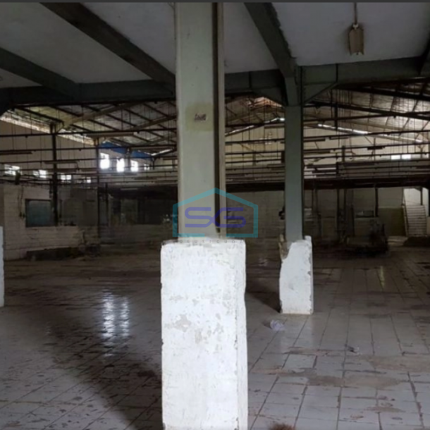 Dijual Gudang Akses Container 40 Feet Luas Bangunan 1500 m² Lokasi Cikarang Bekasi-3