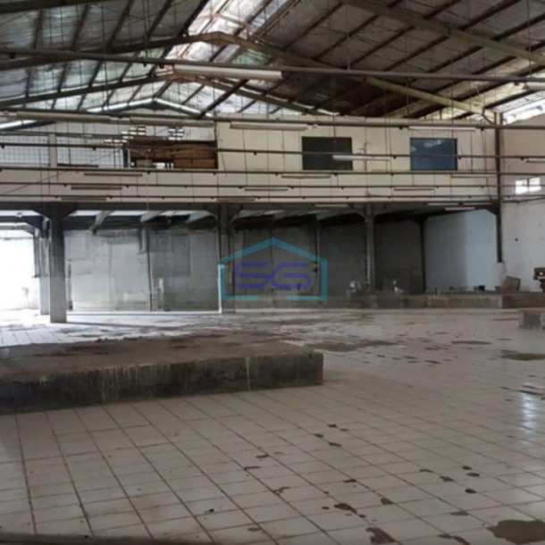 Dijual Gudang Akses Container 40 Feet Luas Bangunan 1500 m² Lokasi Cikarang Bekasi-2