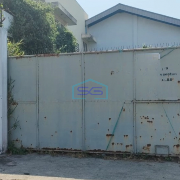 Dijual Gudang Luas Bangunan 1100 m² Lokasi Pakis Malang-1