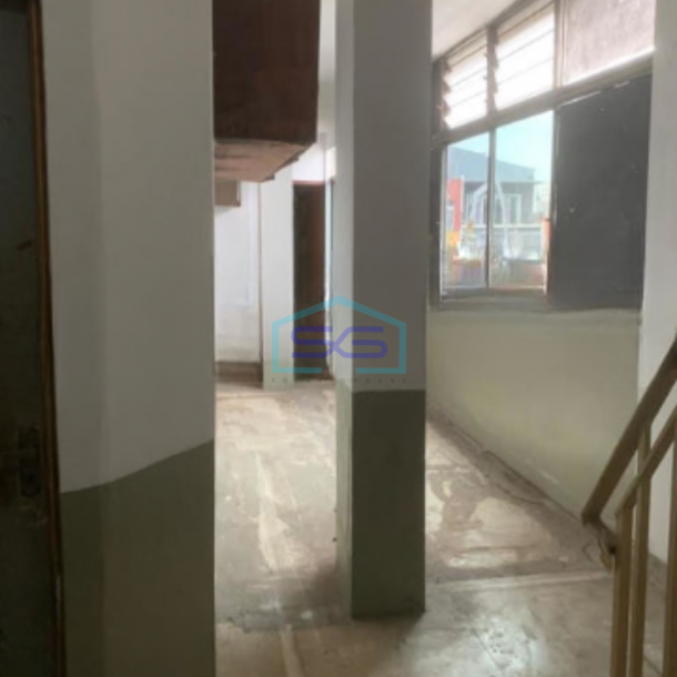 Dijual Ruko Lokasi Bebas Banjir Luas Bangunan 388 m² Lokasi Mangga Besar Jakarta Barat-3