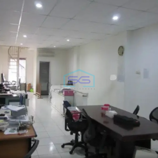 Dijual Cepat Ruko Luas Bangunan 360 m² Lokasi Gambir Jakarta Pusat-3