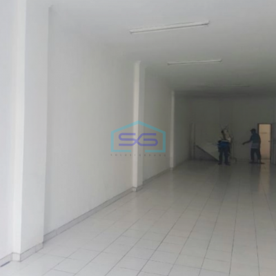 Dijual Ruko Siap Huni Luas Bangunan 378 m² Lokasi Kembangan Jakarta Barat