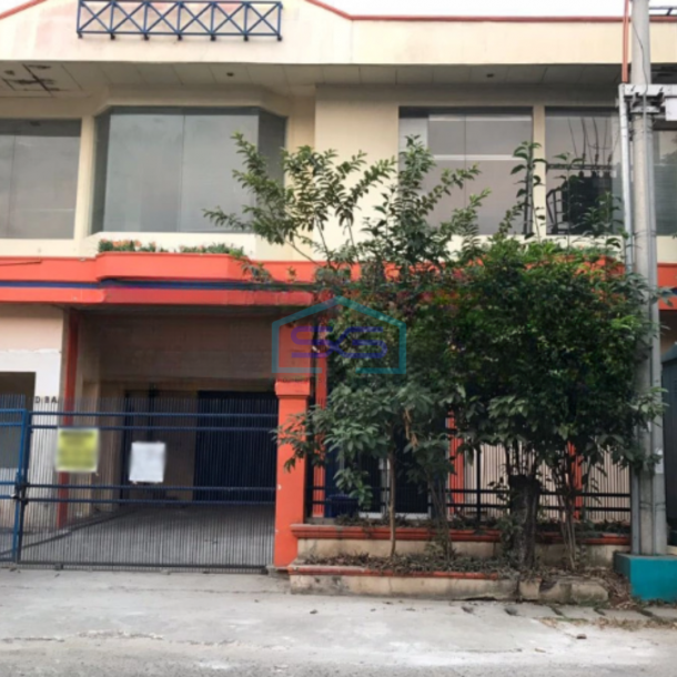 Dijual Gudang Luas Bangunan  650 m² Ada Kantor di Serpong Tangerang Selatan-1