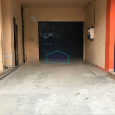 Dijual Gudang Luas Bangunan  650 m² Ada Kantor di Serpong Tangerang Selatan