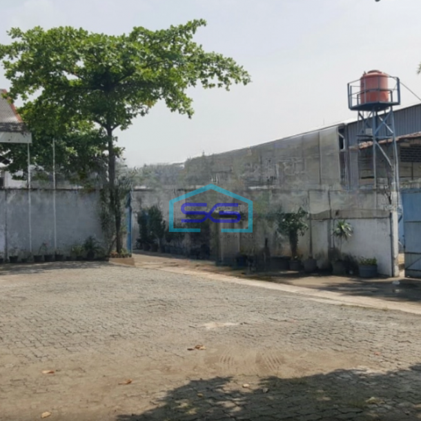 Dijual Gudang Luas Bangunan  18700 m² Lokasi Daan Mogot Jakarta Barat-2