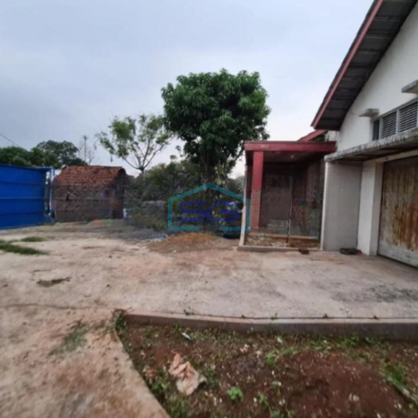 Dijual Gudang Luas Bangunan 200 m² Lokasi Karawang Timur-2