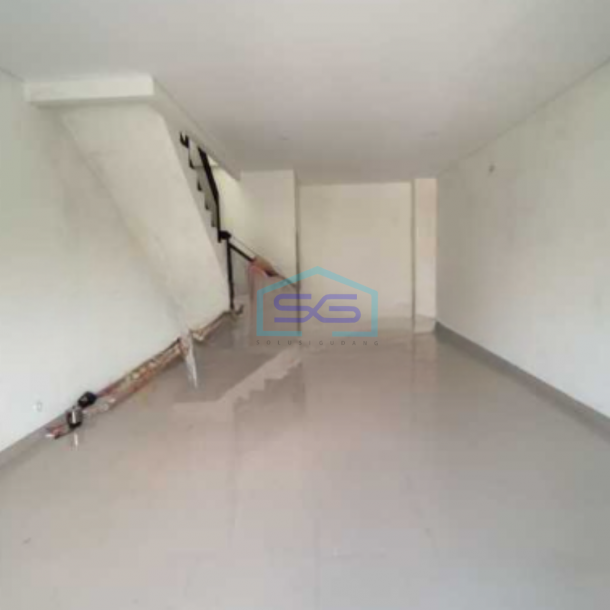 Dijual Ruko 3 Lantai Luas Bangunan  165 m² Lokasi Tanjung Priuk Jakarta Utara-2