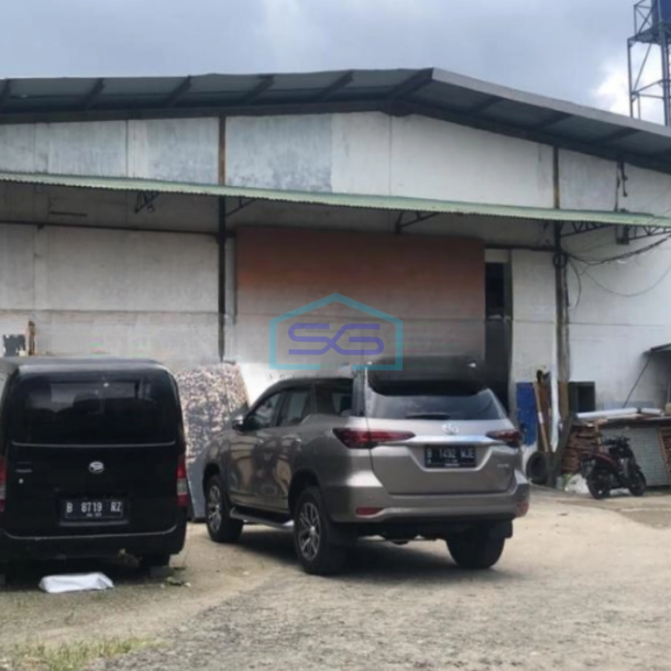 Dijual Gudang Lokasi Strategis Luas Bangunan 3250 m² Lokasi Pondok Aren Tangerang Selatan-1