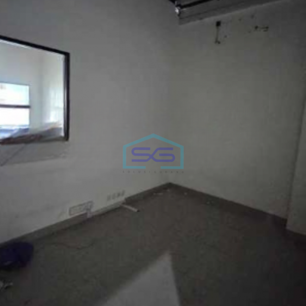 Dijual Ruko Ada Lift Luas Bangunan 276 m² Lokasi Muara Karang Jakarta Utara-2