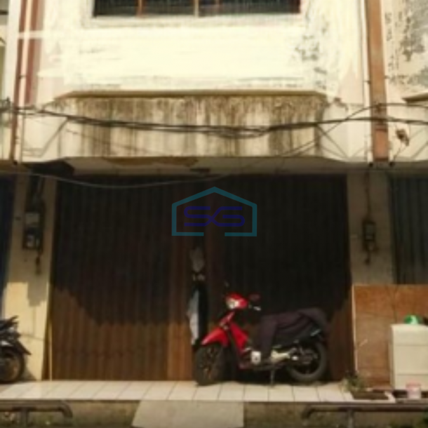 Dijual Ruko 3 Lantai Luas Bangunan  195 m²  Lokasi di Mangga Dua Jakarta Barat-1