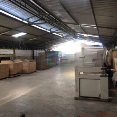 Disewakan Gudang Ada Kantor Luas Tanah  1000 m² Lokasi Jurumudi Tangerang