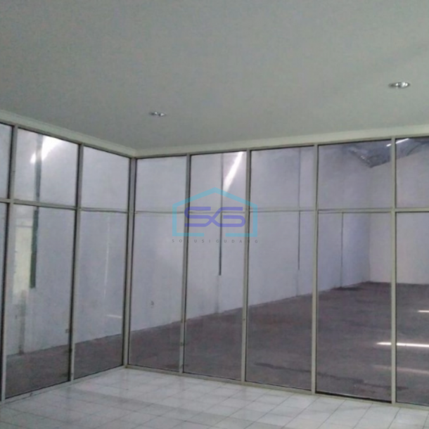 Disewakan Gudang Siap Pakai Luas Tanah 420 m2  Lokasi Kosambi Tangerang-3