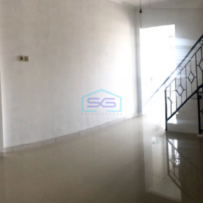 Dijual Gudang Luas Bangunan 140 m² Lokasi Tomang Jakarta Barat