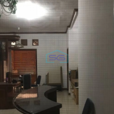 Dijual Ruko 3 Lantai Luas Tanah  193 m² Lokasi Beji Depok
