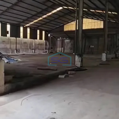 Dijual Tanah di Kapuk Jakarta Utara Ada Bangunan Hadap Barat Daya Cocok Untuk Gudang